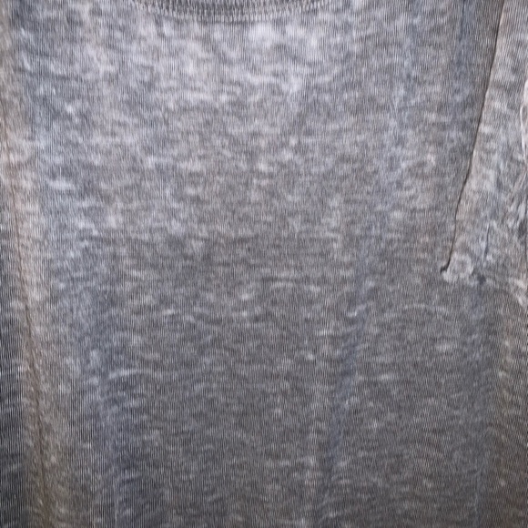 Off shoulder grey top - Picture 3 of 5